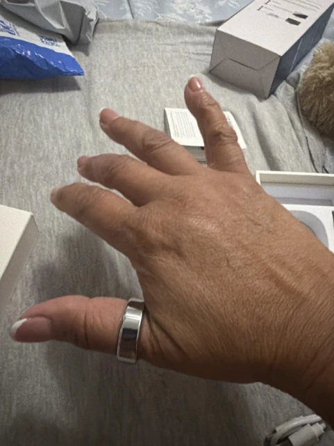 Blanca Montes’s smart ring review photo